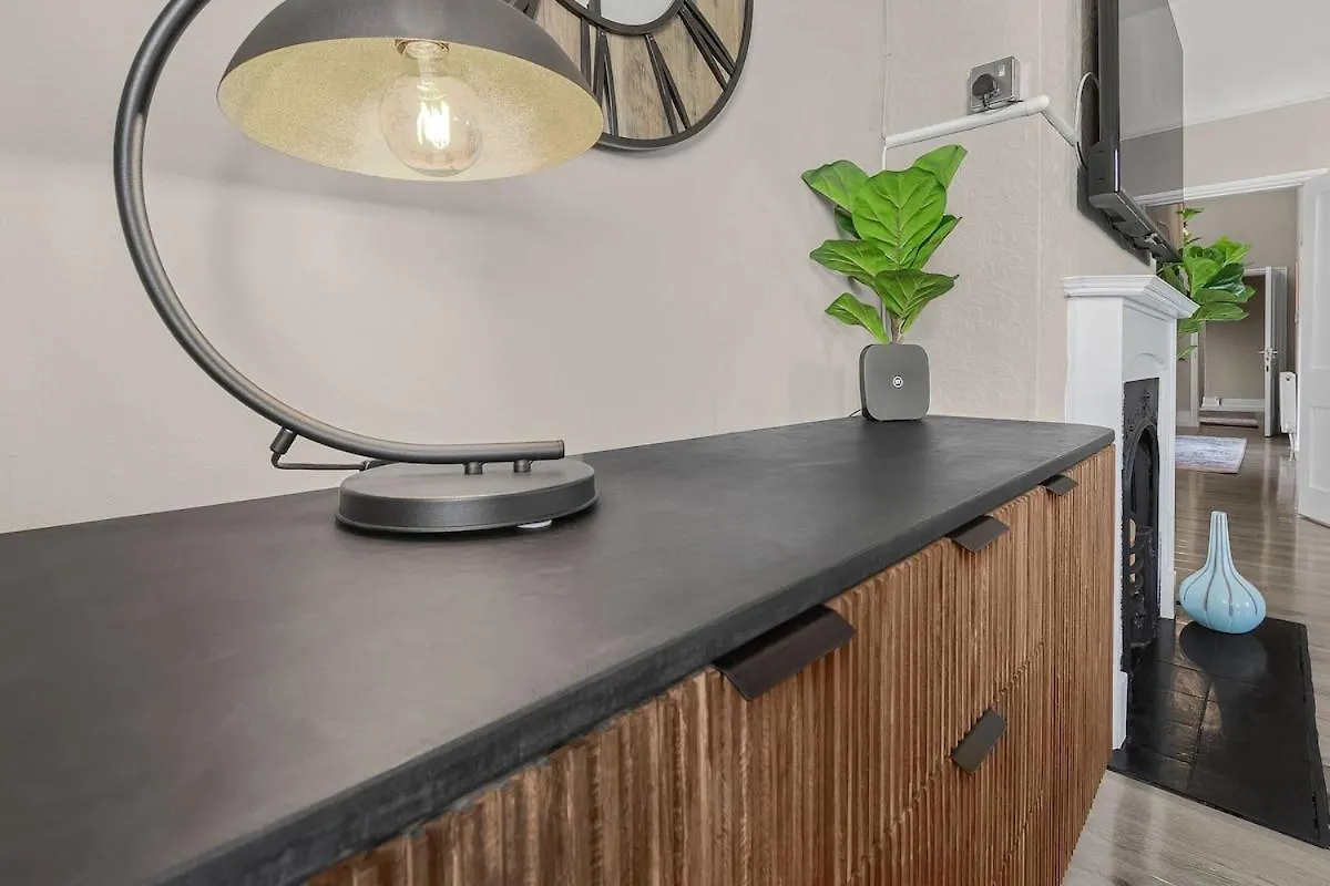 New Beautiful 5 Bedroom Apt In Kemp Town Brighton Storbritannien